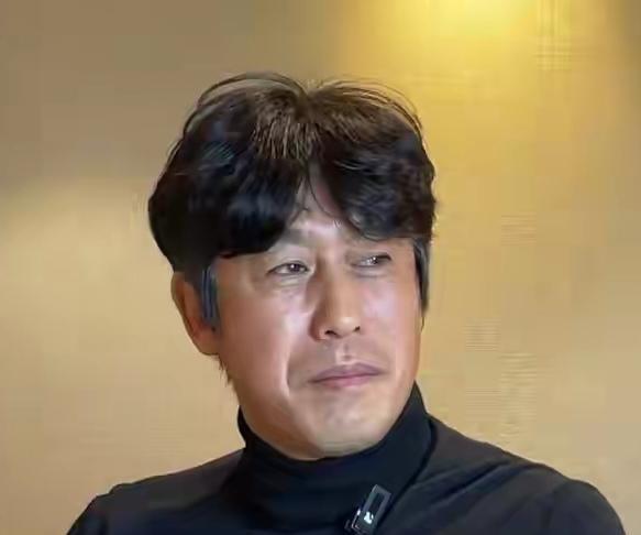 成都蓉城现在虽然领跑积分榜，但说实话，要是徐正源没走，这赛季早大结局了。本来