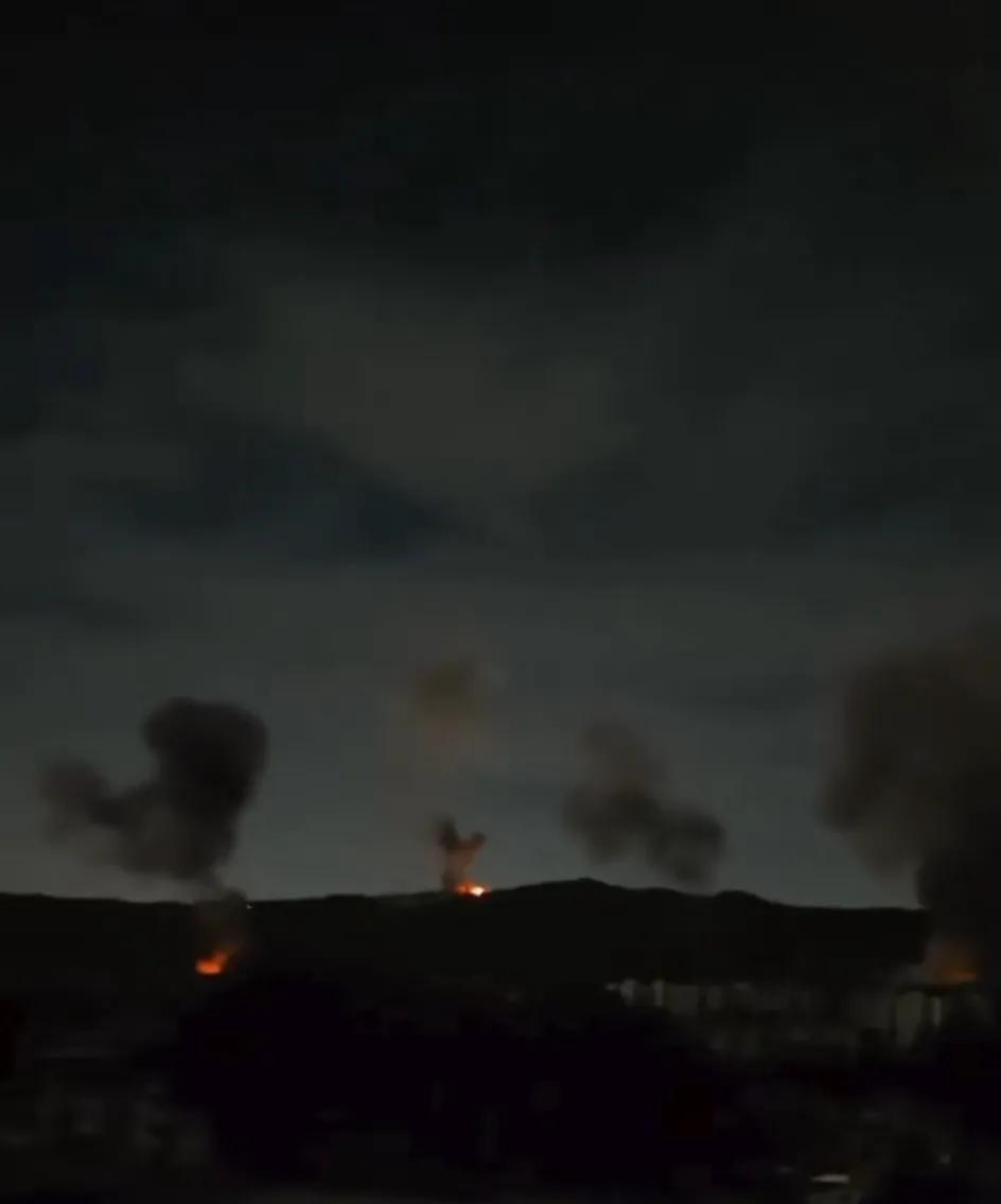 不怕不识货，就怕货比货。委内瑞拉军队的战斗力和当年萨达姆的伊拉克军队相比都差得远