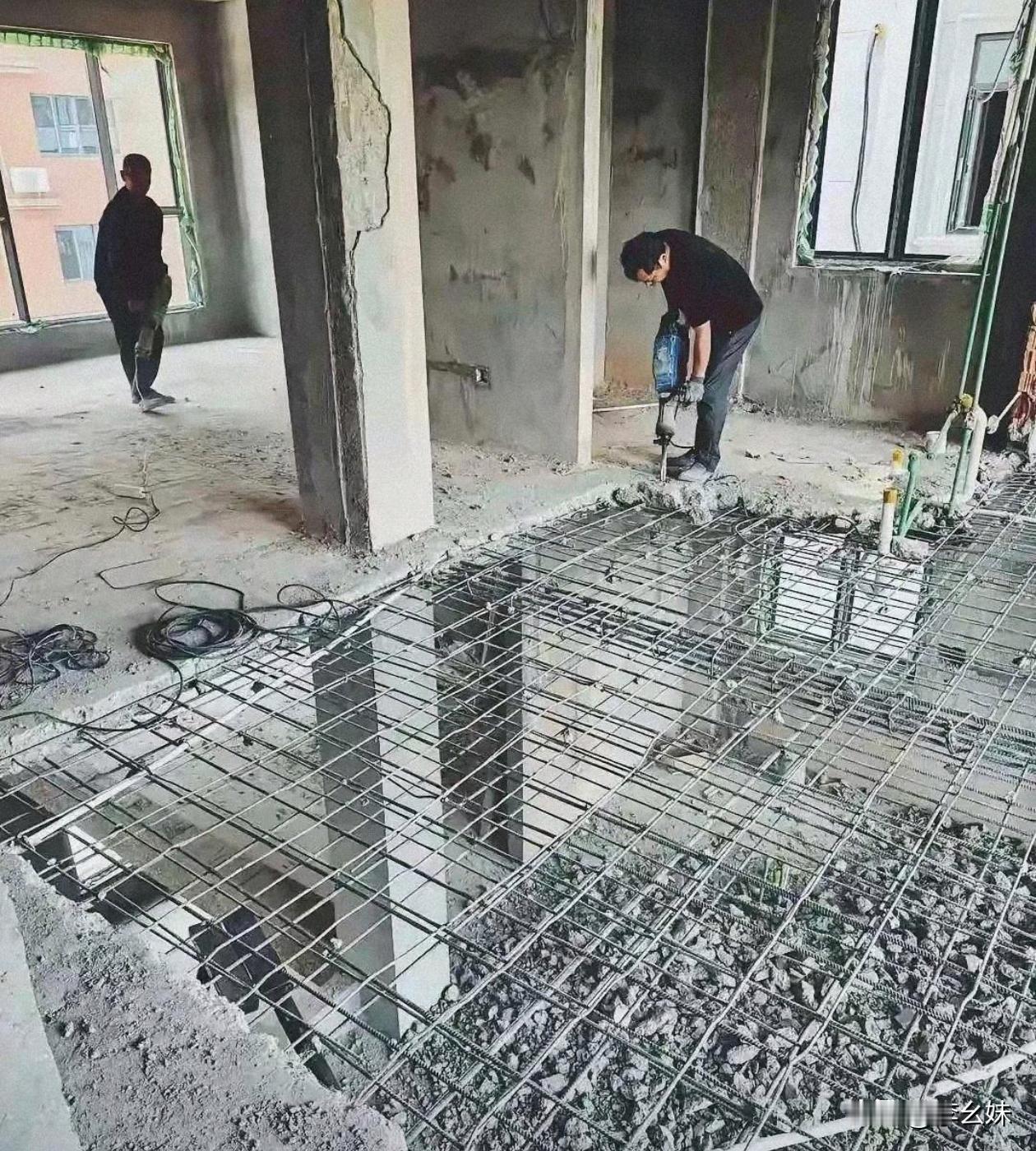 不是哥，楼下业主知道了吗？