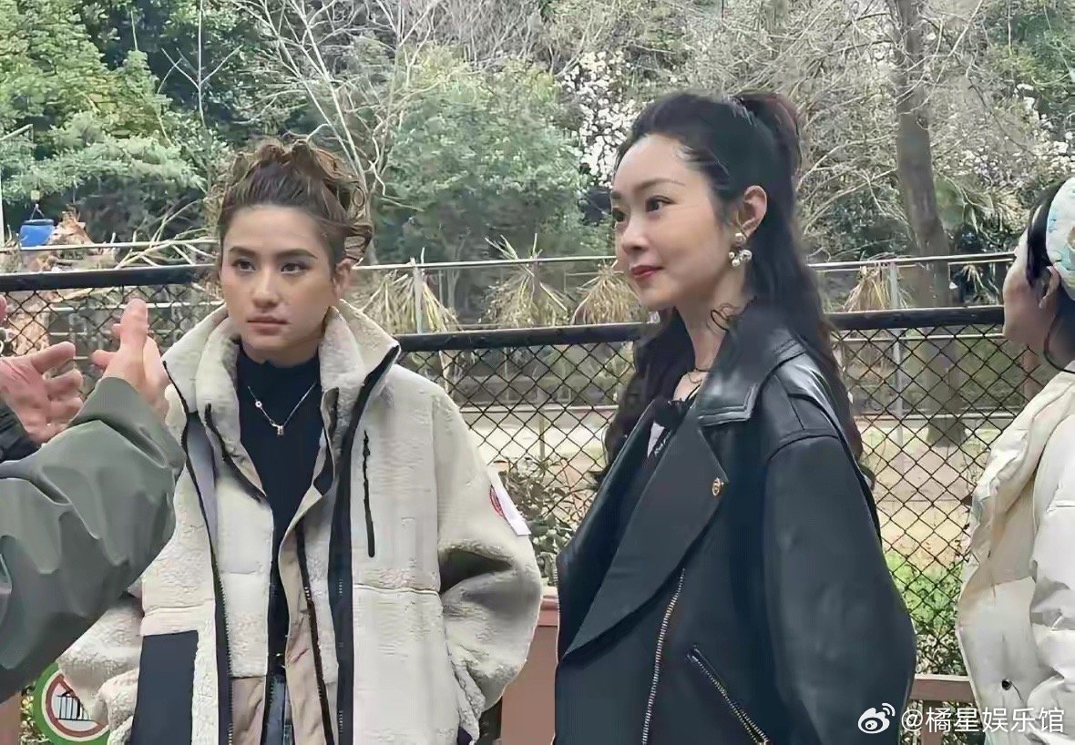 这就是豪门千金和明星的区别吧