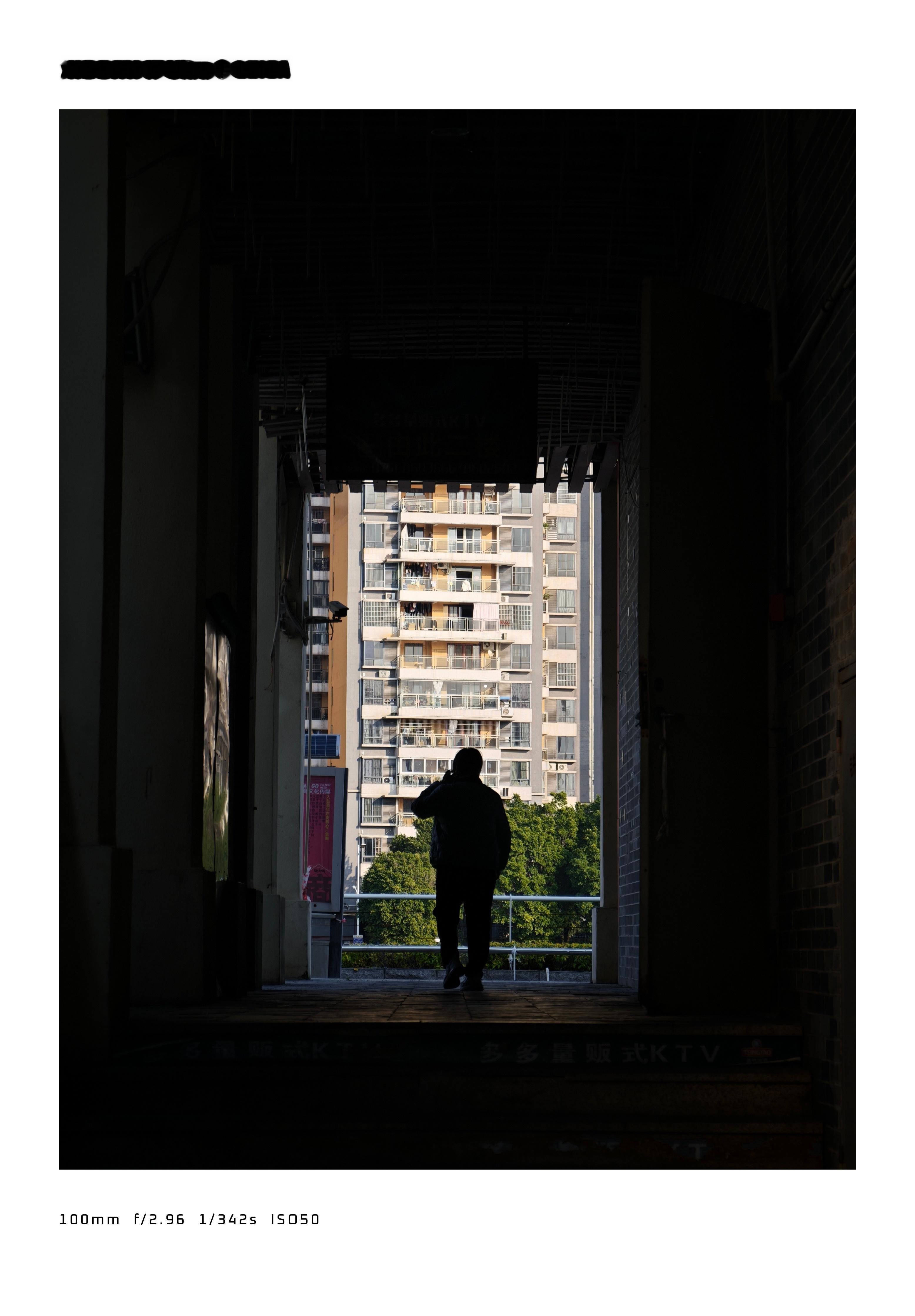 小米17Ultra的拍照能力确实强，徕卡味很足