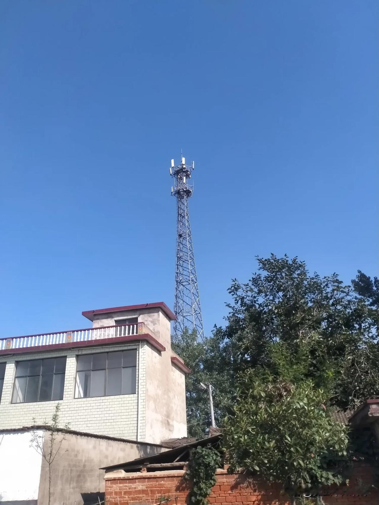 人内心存在三样东西，即良心、理智与见识。不管是谁，不论是什么样的人，这三样东西
