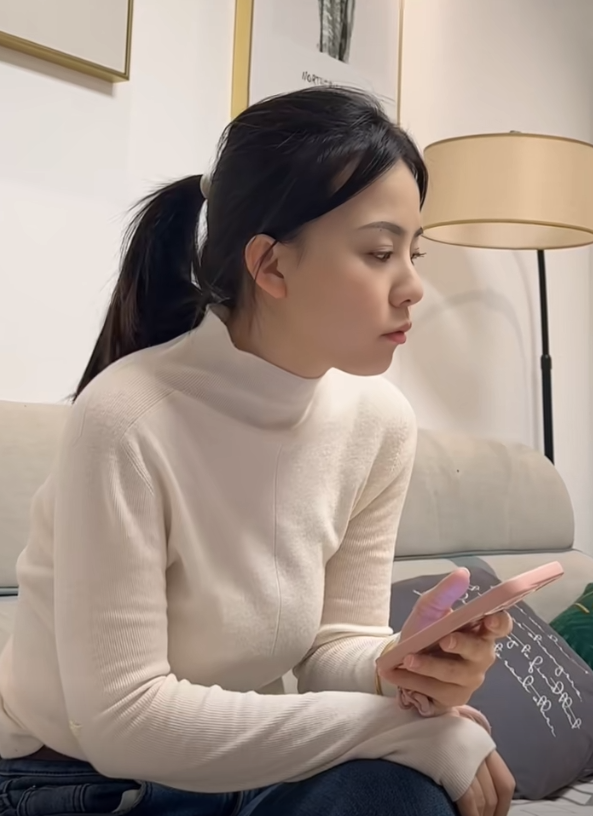 冷战几天媳妇突然扎起了高马尾是什么意思？