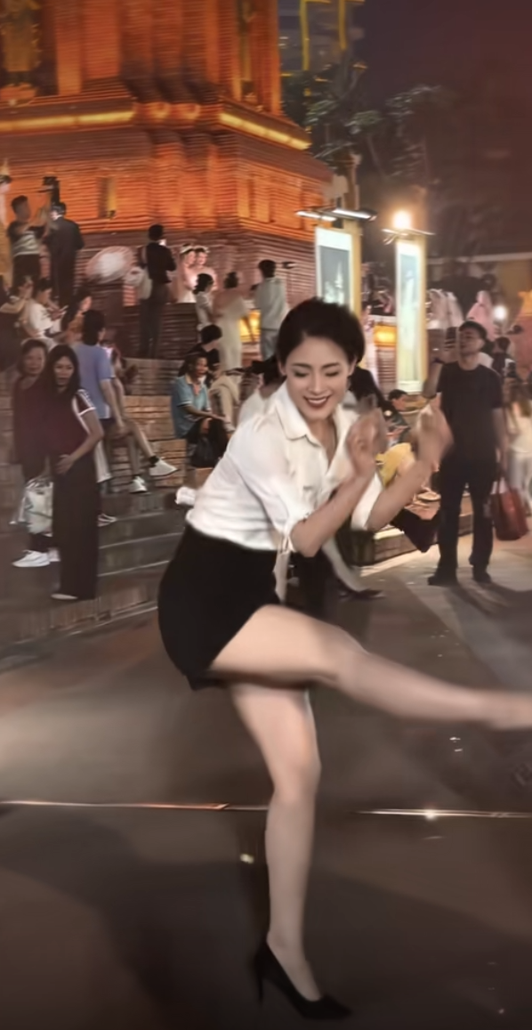 这一看就是个顶级销售。