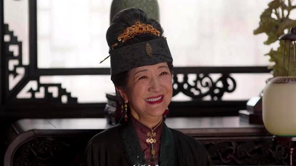 一辈子没做对过几件事，儿媳差点被害，孙子动手打爹，林家老太太却稳稳当当享了一辈子清福。看《兰香如故》