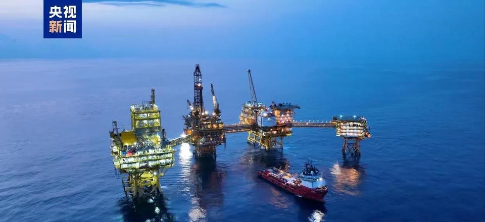 1500米深海种出'摇钱树'！中国海底突然冒出60亿立方米'蓝金库'[汗]今天