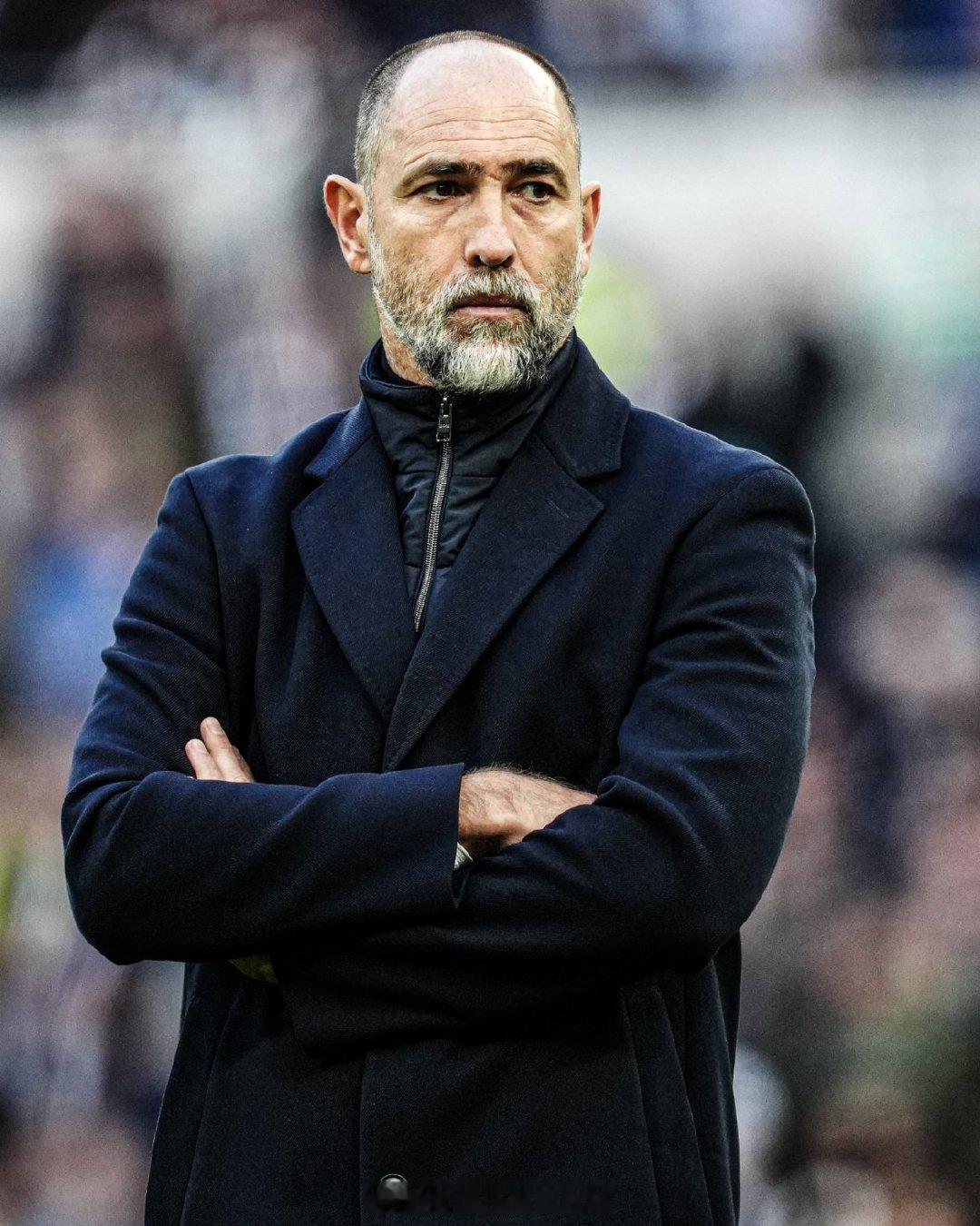 【热刺新帅开门黑】热刺1比4阿森纳热刺新帅图多尔，未能像他之前几份工作那样，在