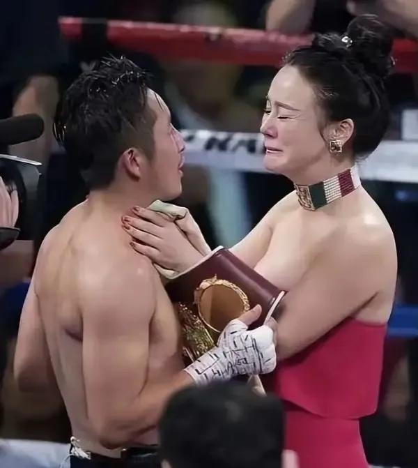 邹市明和冉莹颖到底欠了多少外债？夫妻俩变卖了房产还银行，冉莹颖做主成立了一个