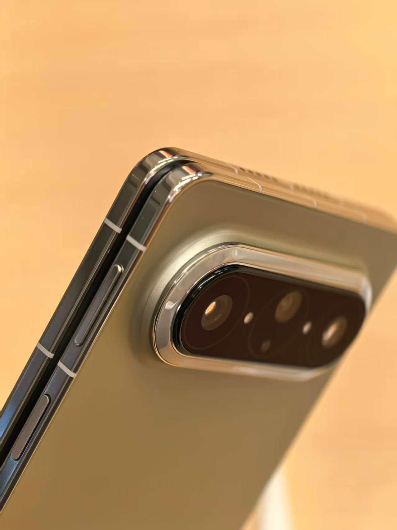 这个策略是对的，因为随着人工智能技术和大家需求的多样化，大家确实需要很多超级的设