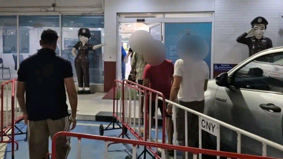 说下印度游客在芭提雅的这桩离谱事，5个大男人最后在格兰岛抱在一起哭的画面，真的又
