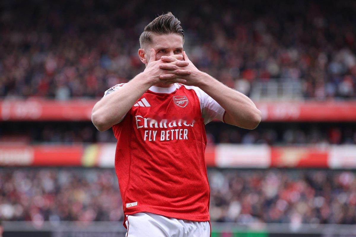 你知道吗：阿尔特塔的阿森纳，四月胜率只有41%，全年表现最疲软；瓜迪奥拉的曼城四