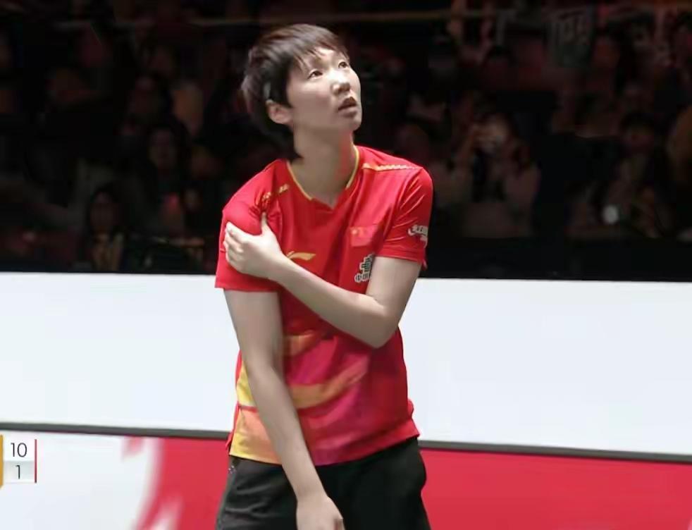 王曼昱10:4领先却被逆转，什么原因？不是心态崩了，也不是技术没发挥好，而是