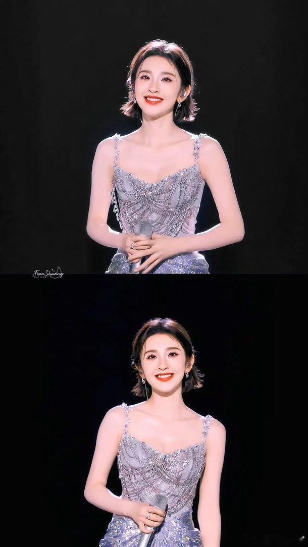 唐艺昕乘风四公队长唐艺昕当队长啦！带队孙怡、范玮琪、江语晨唱《胆小鬼》，期待四公