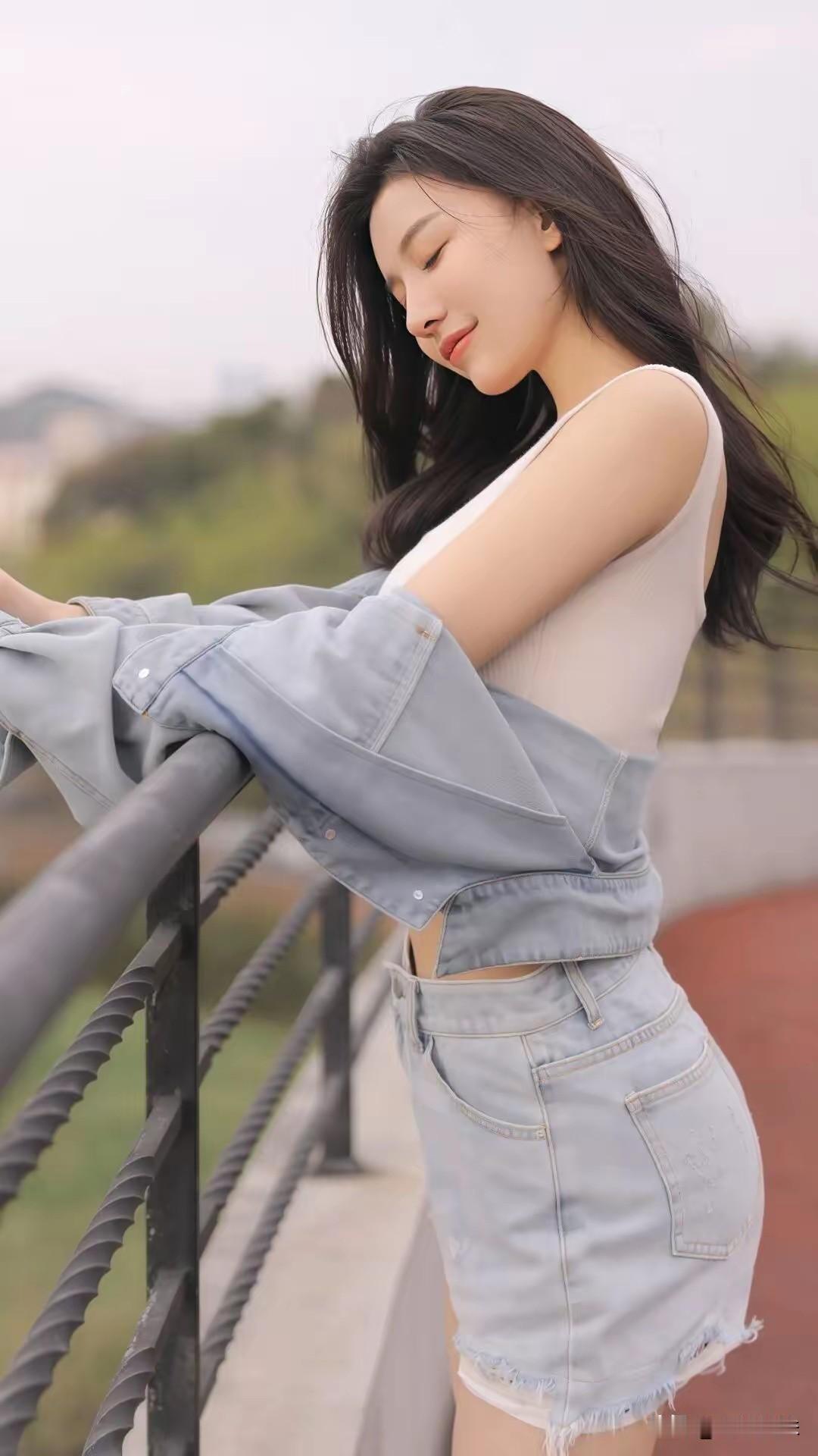 永远不要因为高标准而道歉，那些真正想走进你生活的人，会站起来迎接这些高标准