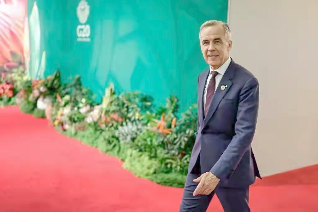 加拿大带头反水，28国集体不跟美国遏华，霸权围堵彻底失灵美国费劲拉拢盟友搞