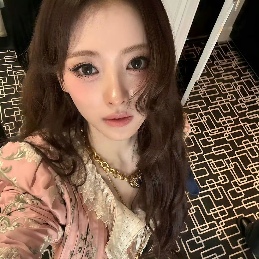 𝐒𝐇𝐀𝐑𝐄｜田中杏奈｜kpop女头｜氛围感真的很美
