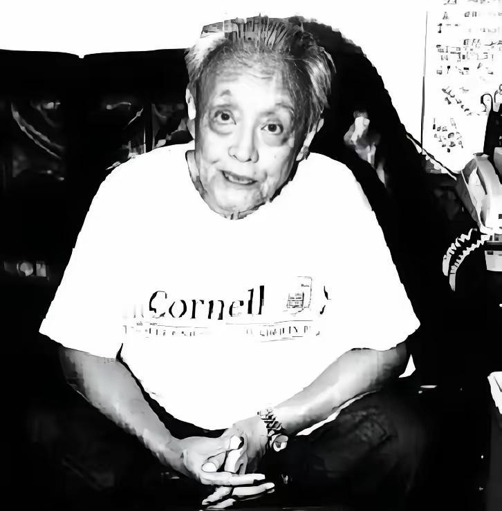 在《沉默的荣耀》中，吴石的死敌是谷正文，最终他也是被这个有“乱世蛇神”恶名的国民