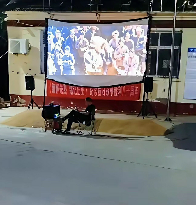 这个电影放给谁看啊？