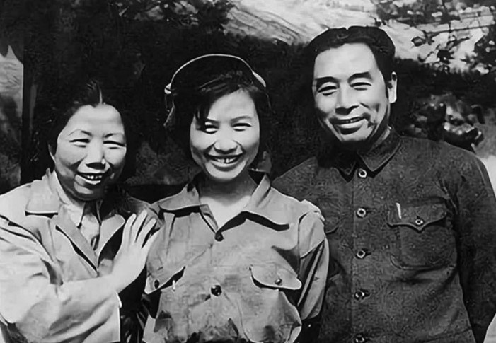 孙维世是周总理的养女，一向深受周总理的疼爱，但是在婚姻问题上，孙维世却让周总理非