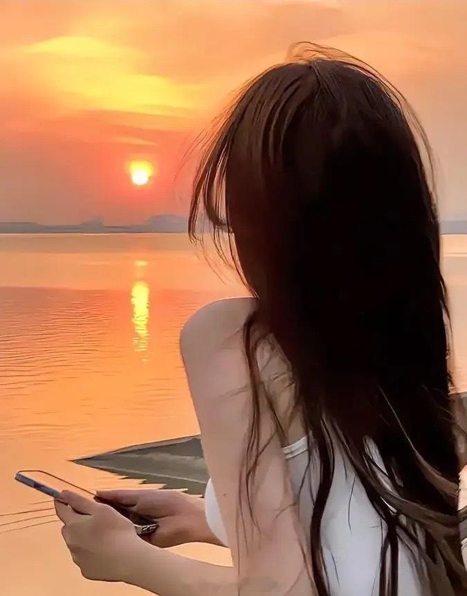 做人，最让人看不起的二十种表现1、爱占便宜2、沉溺过吉3、口无遮拦4、搬弄是非5
