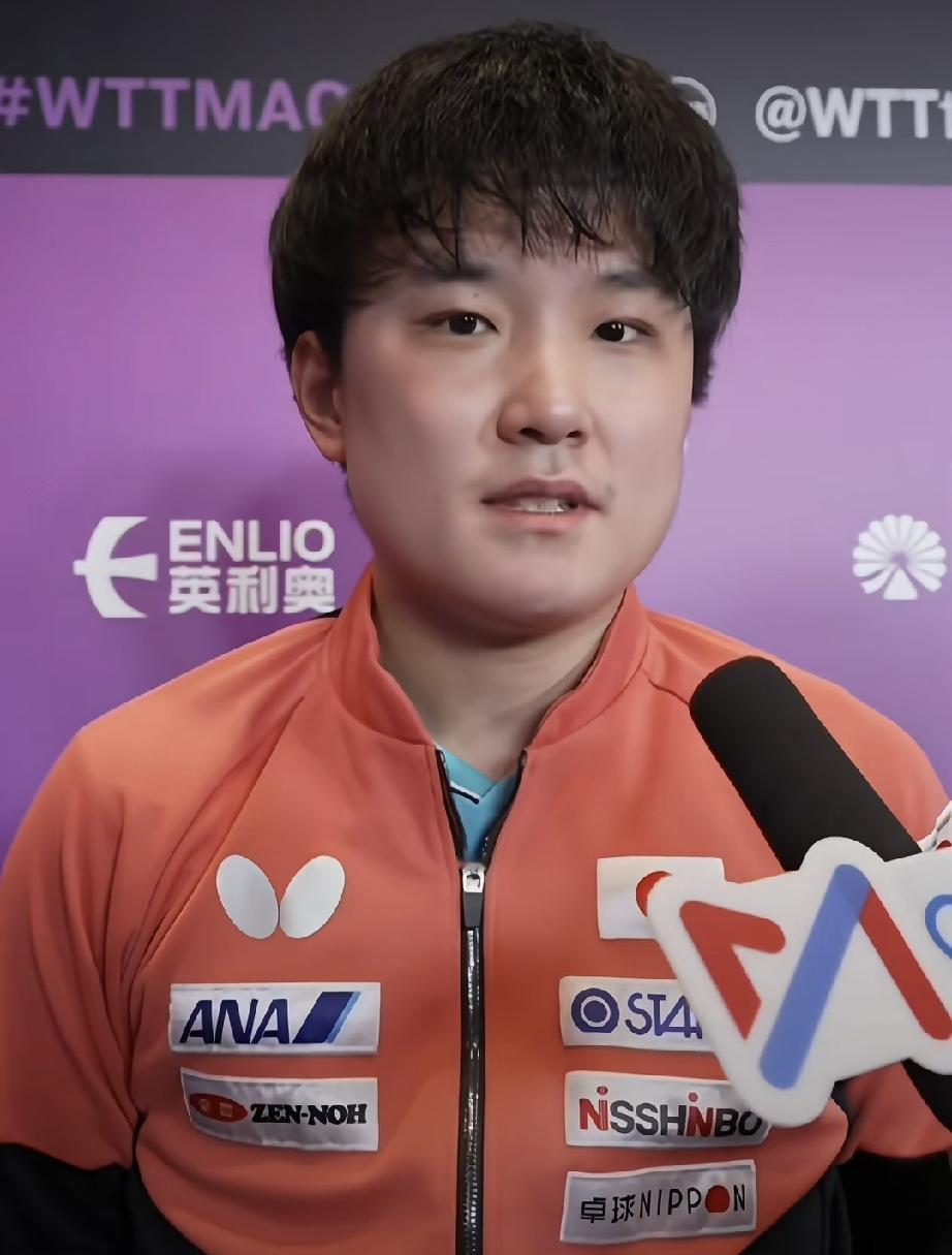 张本智和4：1周启豪，看张本智和说了啥，被网友吐槽，情商太低。周启豪最终没能挡