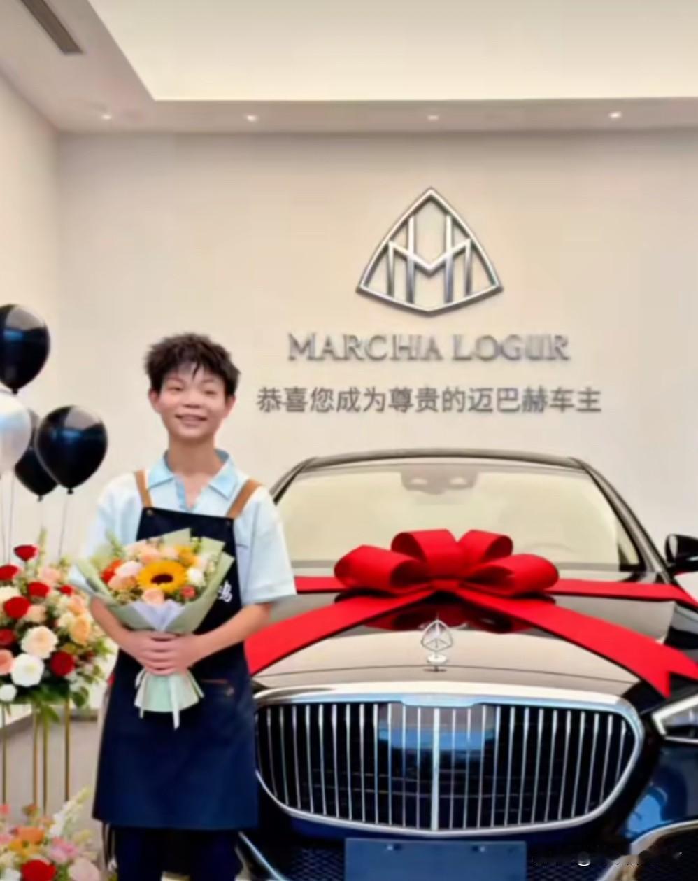 烤鸡少年成功的奥秘在哪儿？当千万个大学生毕业尚在为就业忧心忡忡时，这16岁的潮汕