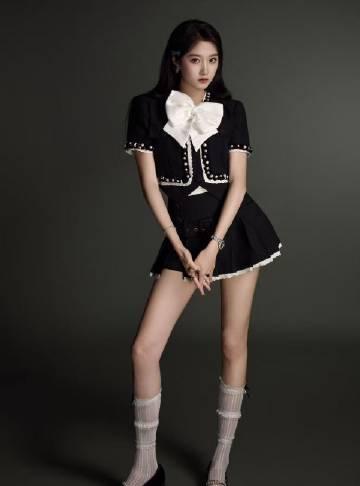 又可以每周看新鲜的奇迹彤彤啦～第一期造型也太美了吧～优雅复古美女这身都能直接去演