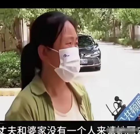 这绝对是全网最能作的儿媳！河南郑州一女子，公公的棺材都停在堂屋了，她躲在娘家坐地