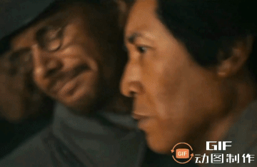 笑死俺了……洋顾问李德被打这段，重看了几遍，笑死我了。《伟大的长征》1-2集里