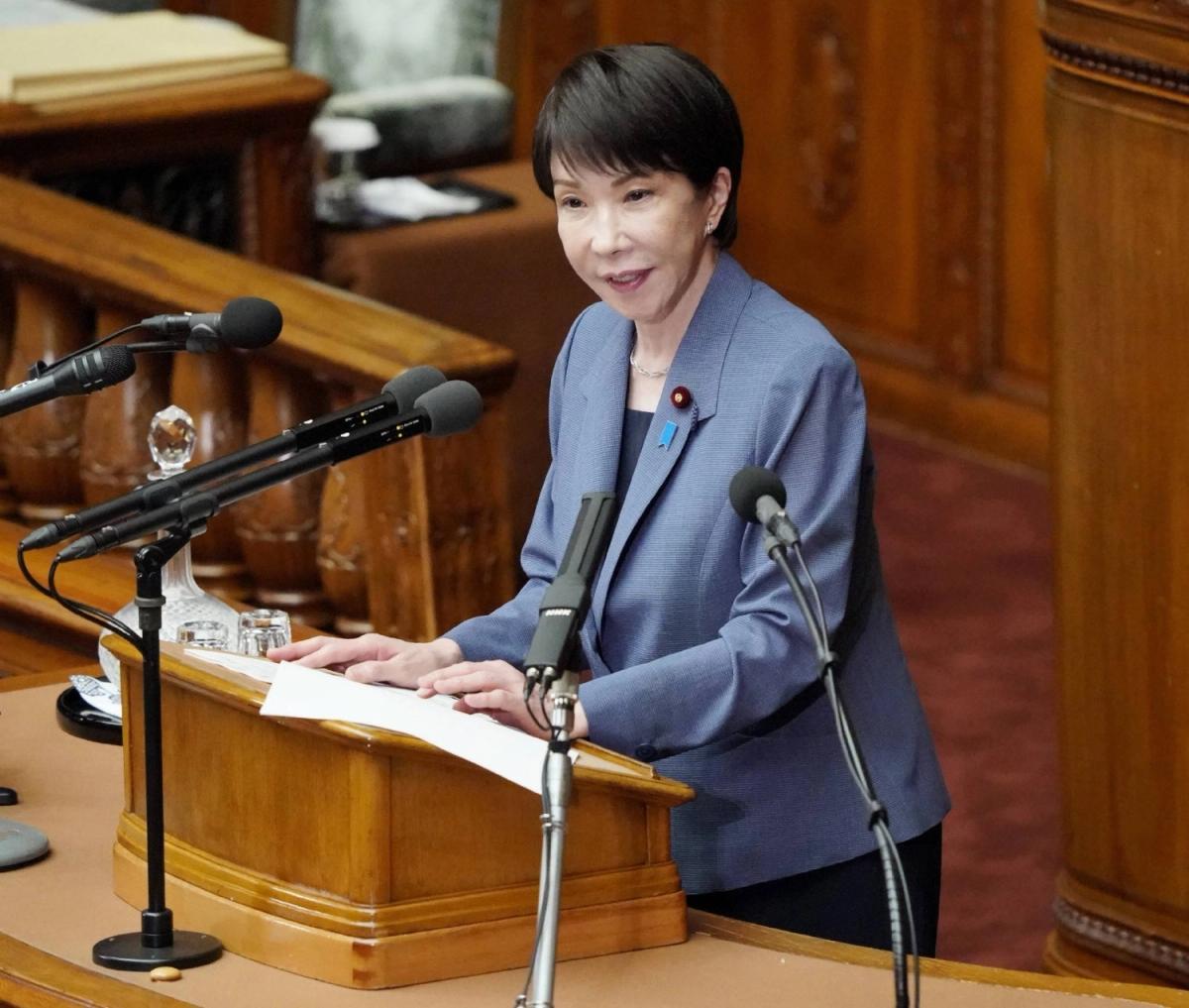 岩屋毅公开批评后，高市态度转变，喊话中国是“重要邻国”日本前外相岩屋毅公开表态
