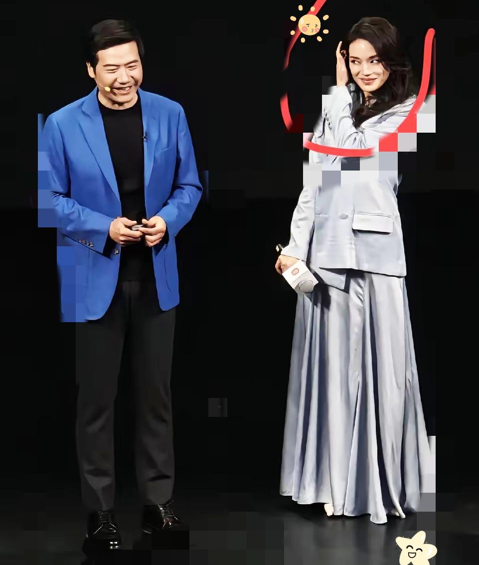 果然姜还是老的辣。我跟我妈聊起小米发布会，说舒淇看雷军的眼神总觉得不对劲，我妈