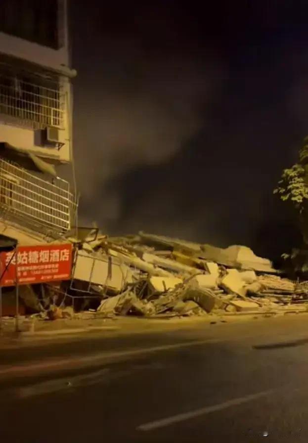 柳州地震真相：断裂带应力释放，岩溶区震感放大3倍柳州地震，8公里浅源+岩溶地质