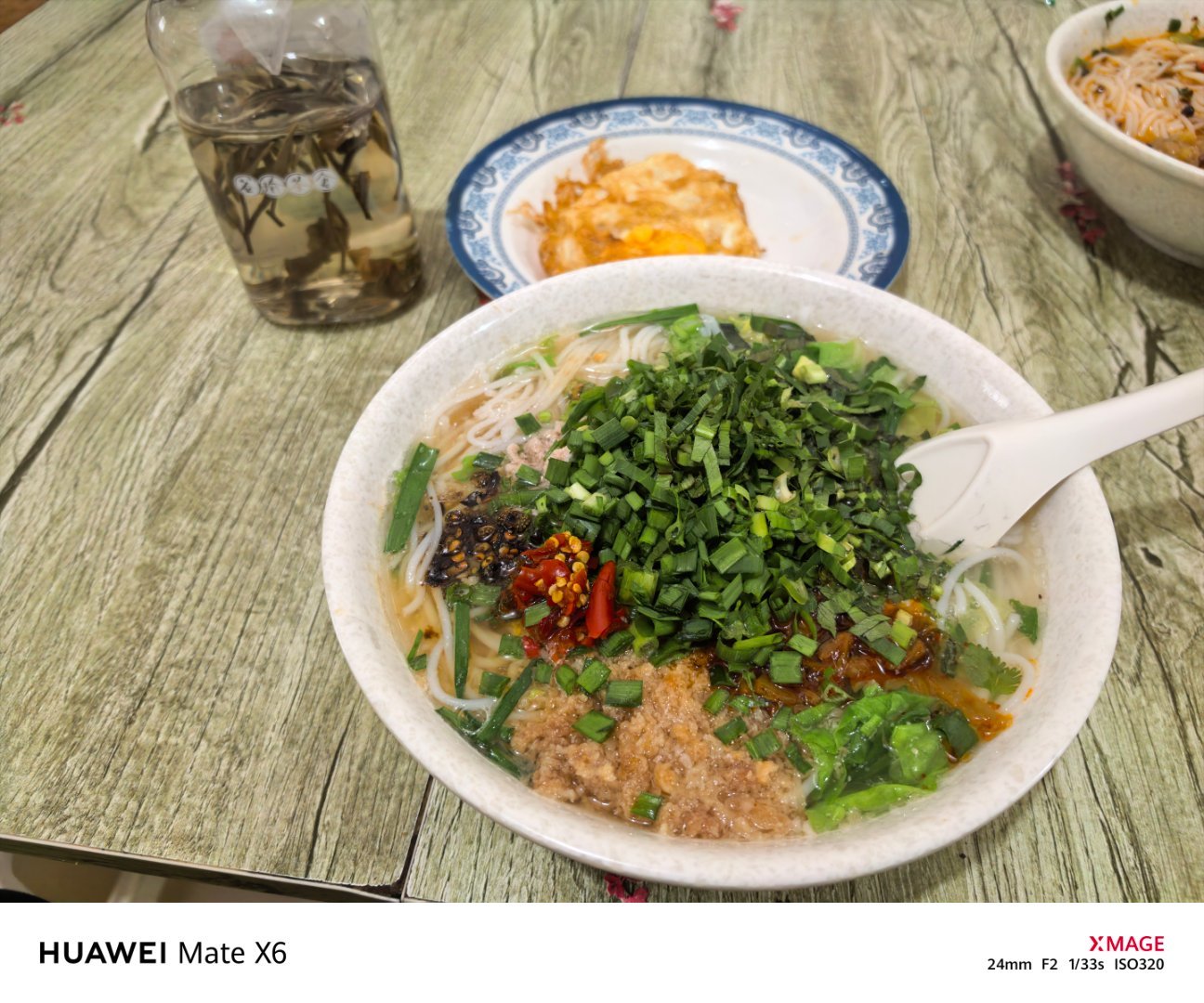 早上吃一碗小店子的地道云南米线才7块钱，香迷糊了​​​