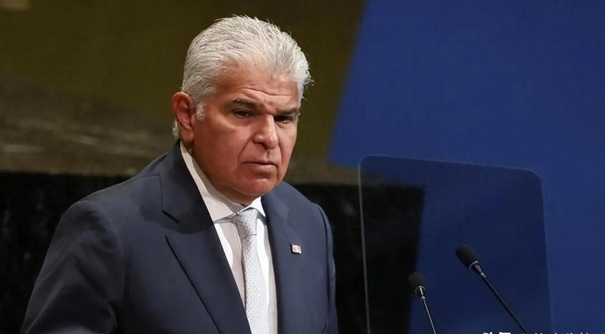 谁能想到，前几天还跳着脚大骂中国搞“恶意报复”的巴拿马，居然上演了一出光速变脸的