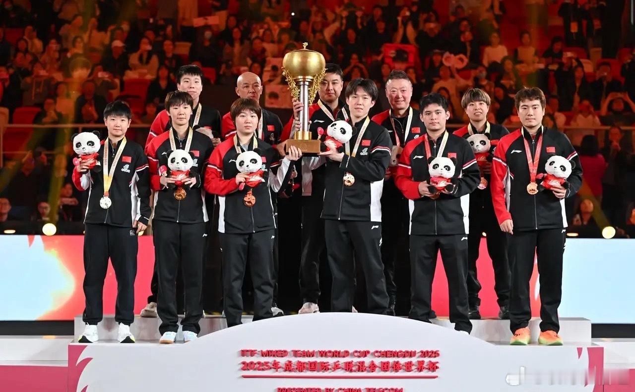 目前已知的男女队教练：男队：王皓（男主教练）、刘志强、孙逊、刘恒、崔庆磊女队：马