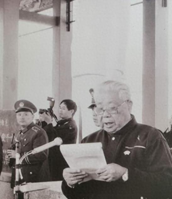 72年沈阳调来副司令员，下属不以为意，“不就是过来一位副司令员吗？到时候，直接派