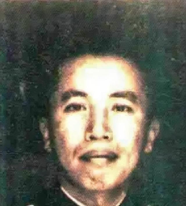 1947年，因张灵甫战败负重要责任的李天霞，在临沂师部被逮捕，并押送至南京候审。