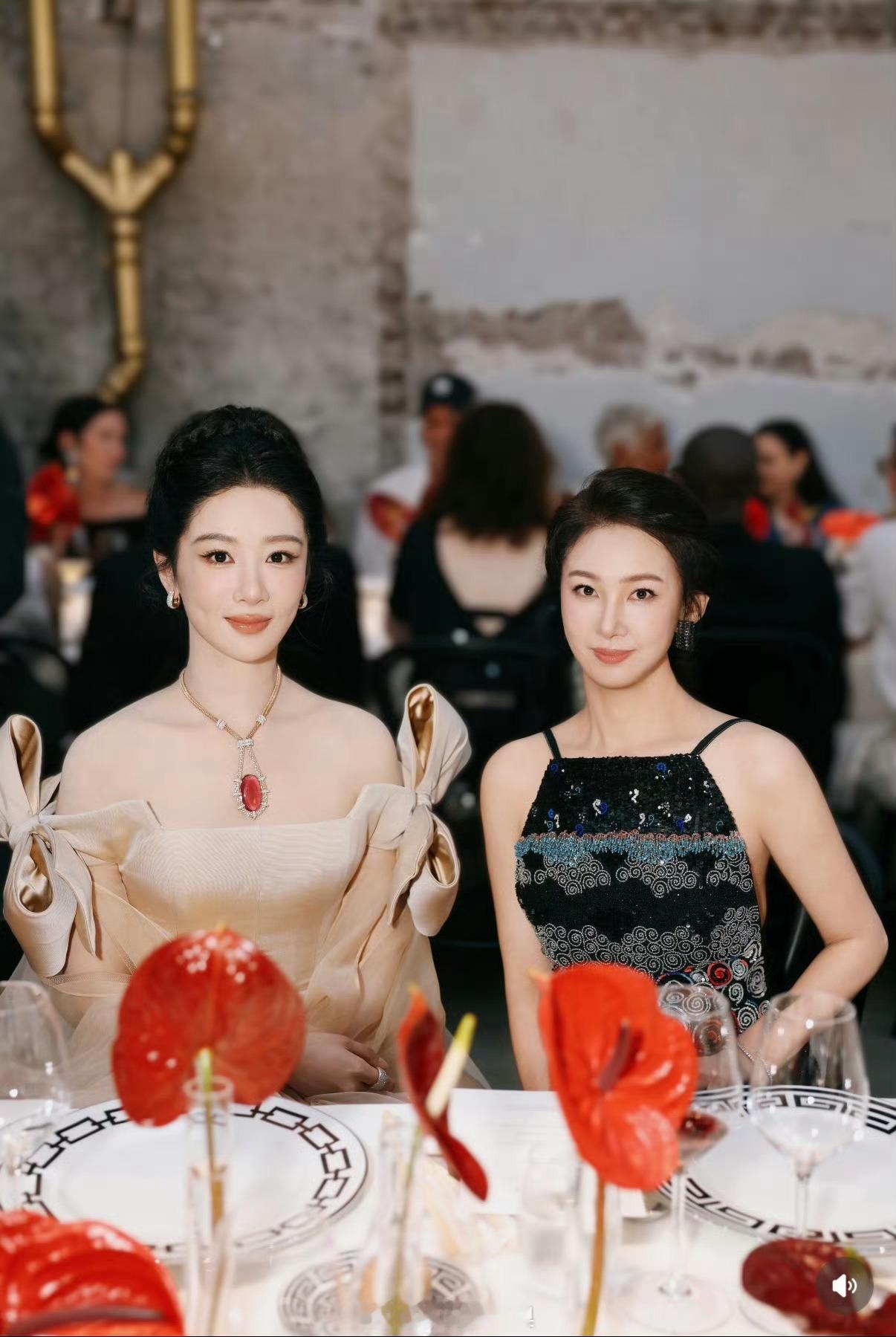 捡吱吱公主合照