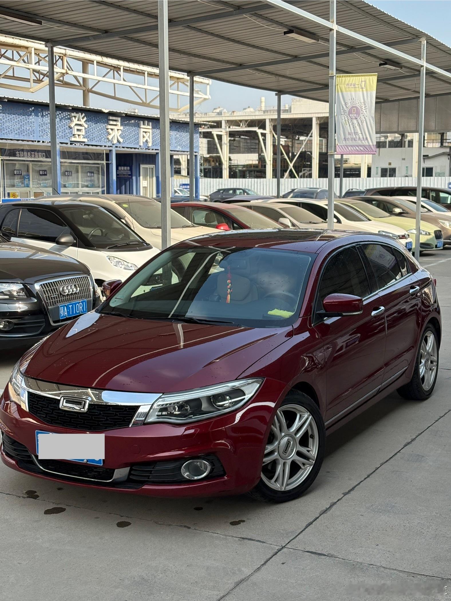 突然觉得学历史的挺适合做二手车今天又收了台冷门车宿命感悄然升起一台小汽车见