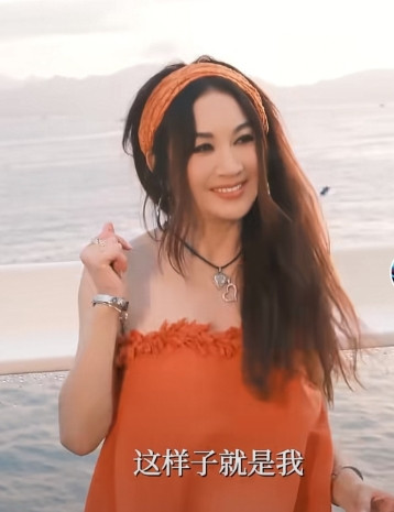 很喜欢林青霞的一段话林青霞非常漂亮，老公很爱她，她真的把自己过成了公主！
