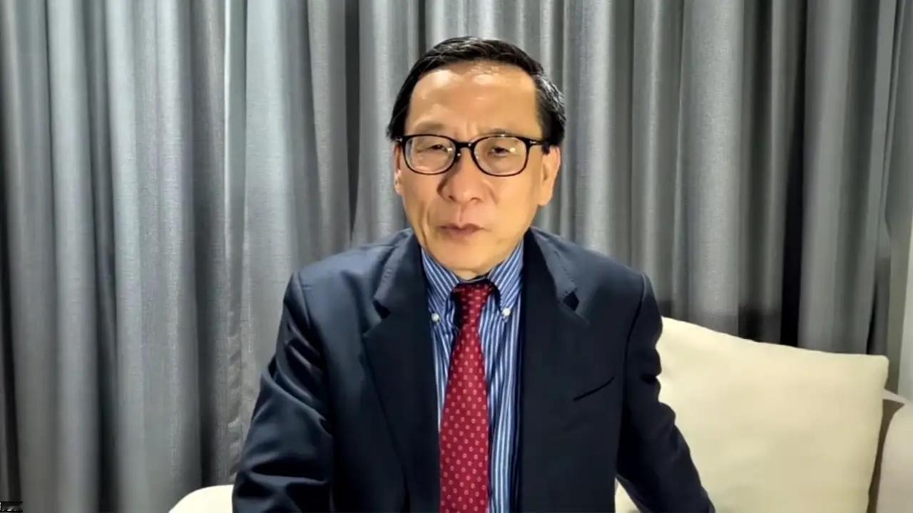 高志凯献出“统一”终极杀招：不用一兵一卒，只需合并GDP，就能在一夜之间，“账面