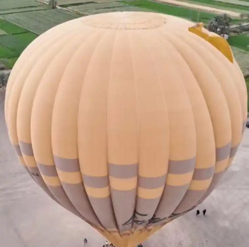 埃及卢克索热气球惊魂记:空中相撞、紧急迫降,中国游客亲历生死瞬间