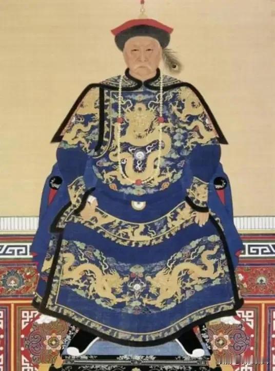 鳌拜女儿私会侍卫，竟成康熙扳倒权臣的关键伏笔1665年，一天深夜，鳌拜无法