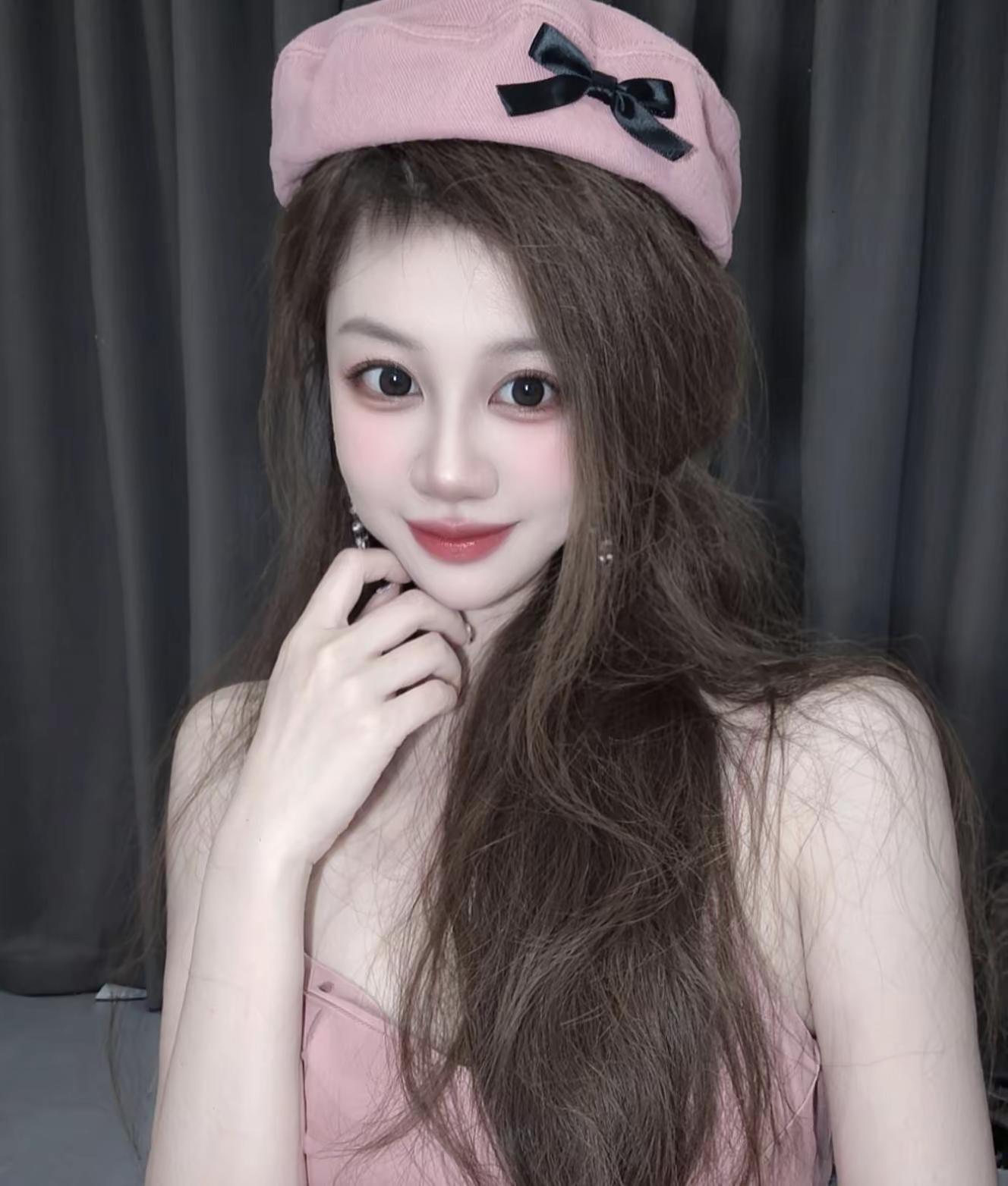 帽子控小姐姐甜美温柔风穿搭</p...