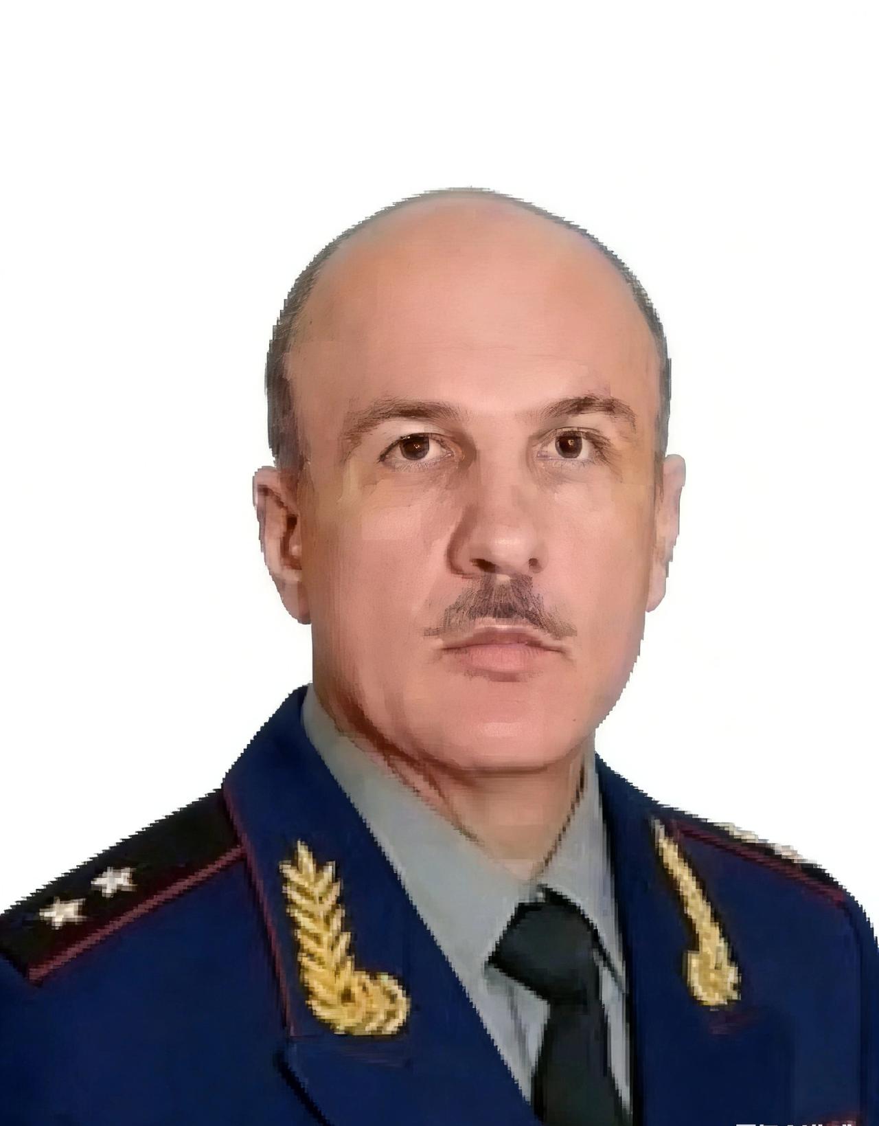 这次俄军上将马卡列维奇在委内瑞拉真是栽了个大跟头。带着120号人的“赤道特遣