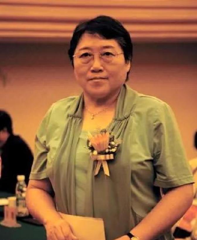 性学专家李银河说：“如果你喜欢一个异性，就直接告诉对方，如果你想和对方睡觉，直接