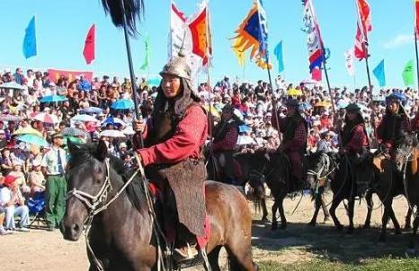 让“恩人”滚出去！中国多次伸手援助他，换来的却是对中国人的“敌意”，这个国家不是