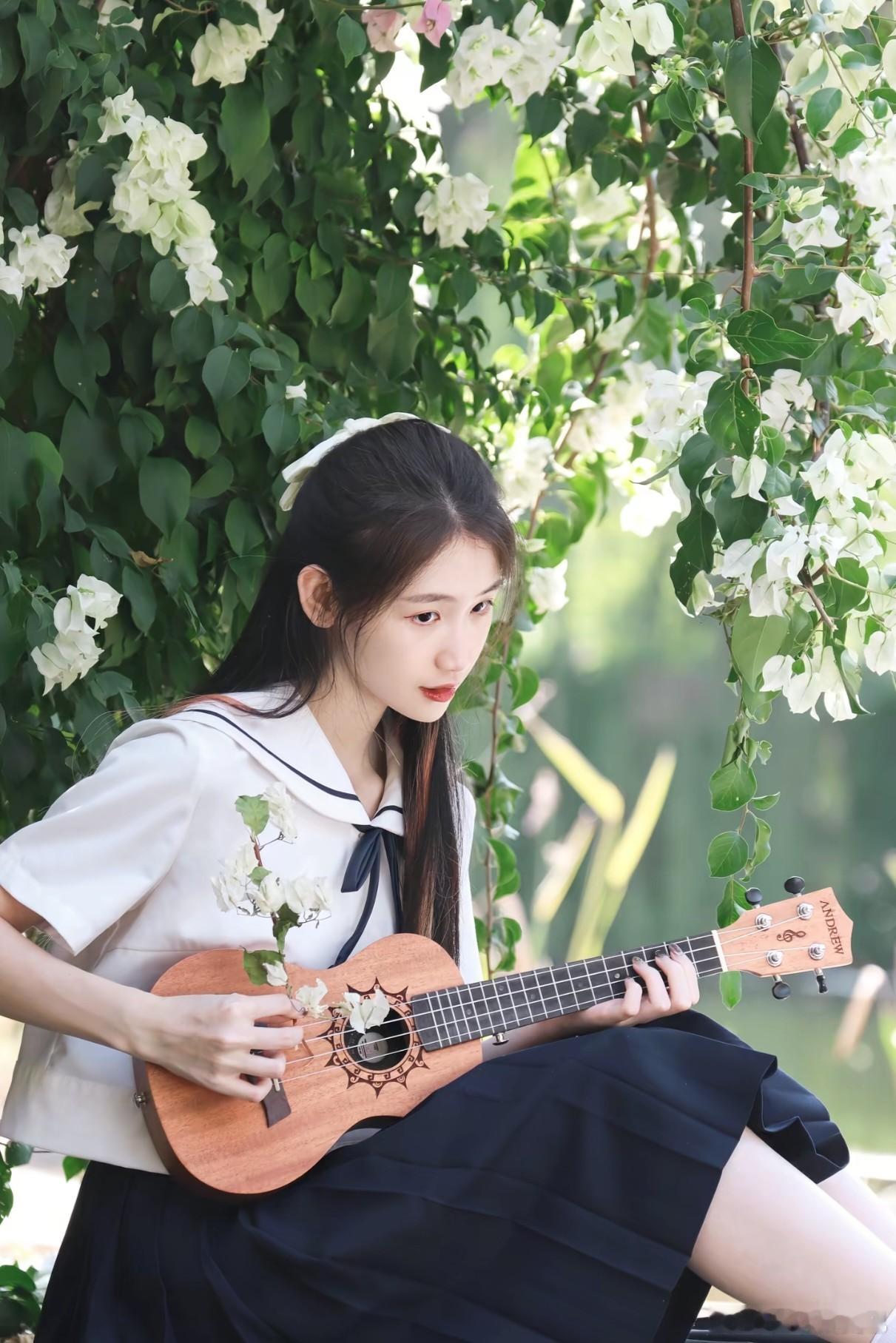 少女写真小姐姐清纯甜美气质穿搭你会喜欢主动的女生吗