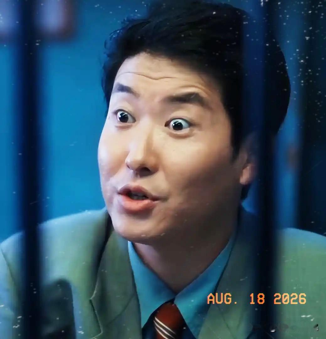 《重器》这部剧里，最让我意外的，不是饰演男一的黄景瑜，也不是饰演男二的蒋奇明
