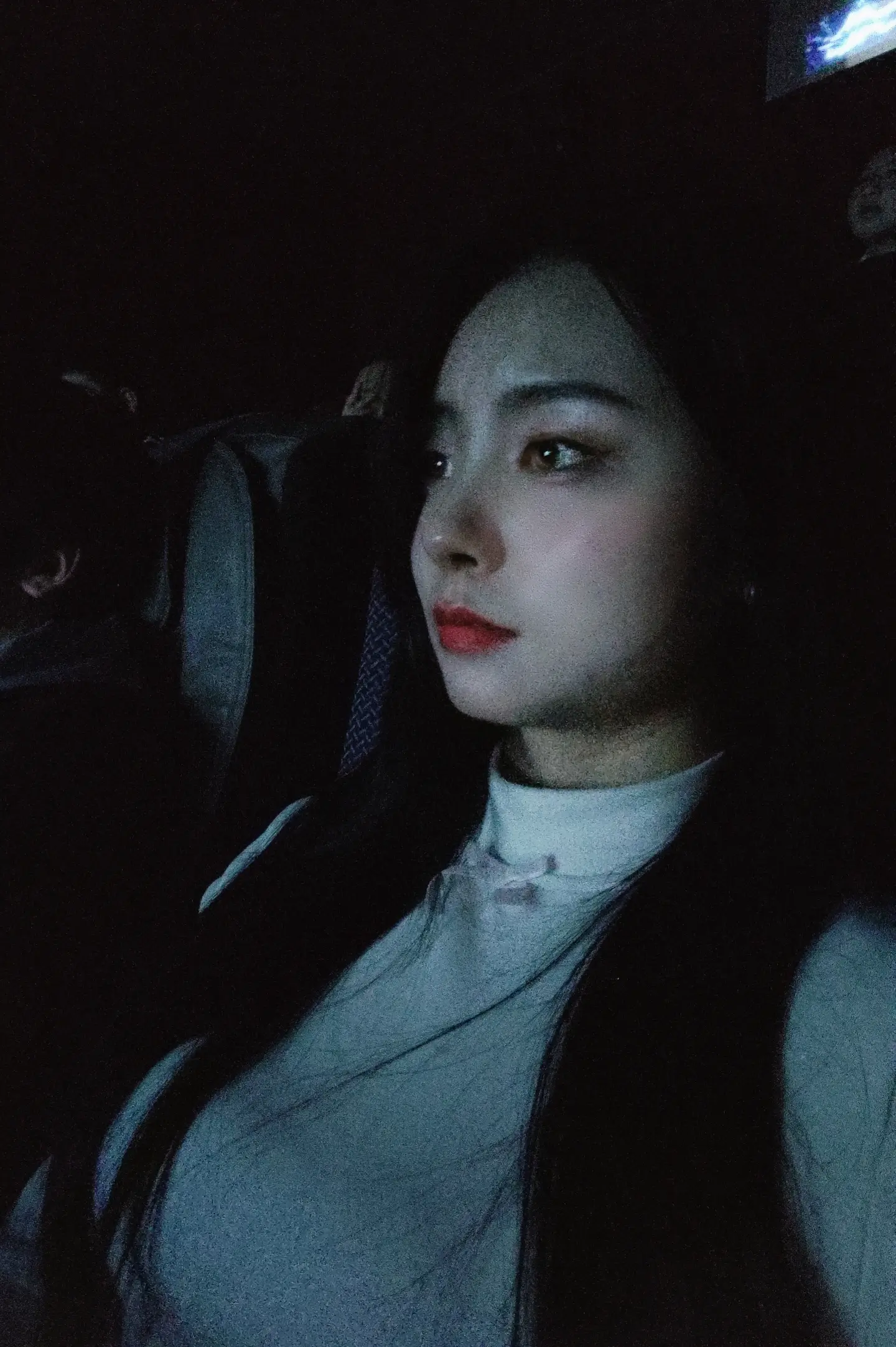 人在什么时候才会大彻大悟，当你结错婚，生场大病，经历生离死别，爱错人或...